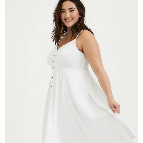 TORRID White stretch woven button midi dress. Size 2. - Picture 13 of 14